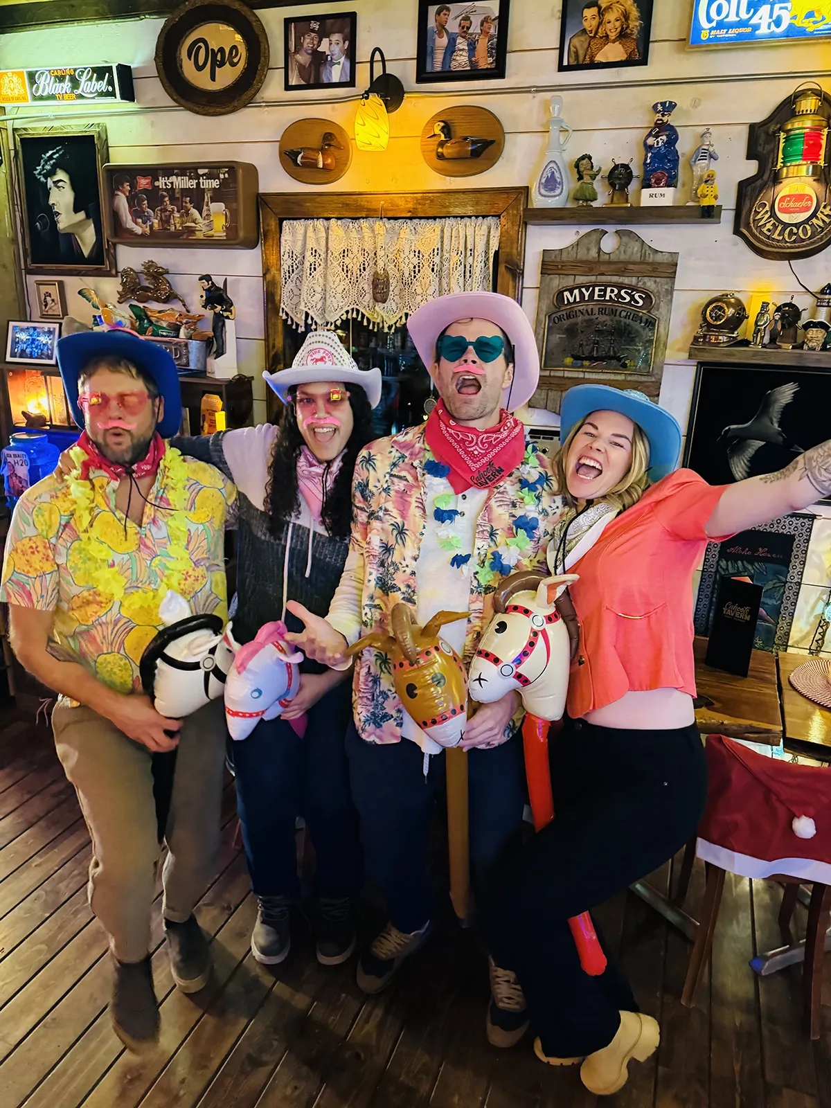 Cahoots Tavern, Ouray CO — gallery photo 2